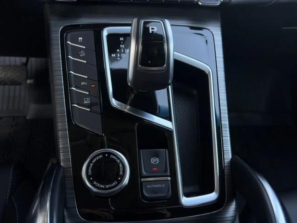 Geely Atlas Pro с пробегом 2024 года, цена 2 210 000 рублей, 37473 км, внедорожник, Автокод Объявления