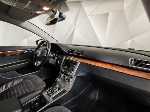 Volkswagen Passat B7 с пробегом 2013 года, цена 895 000 рублей, 287731 км, универсал, Автокод Объявления