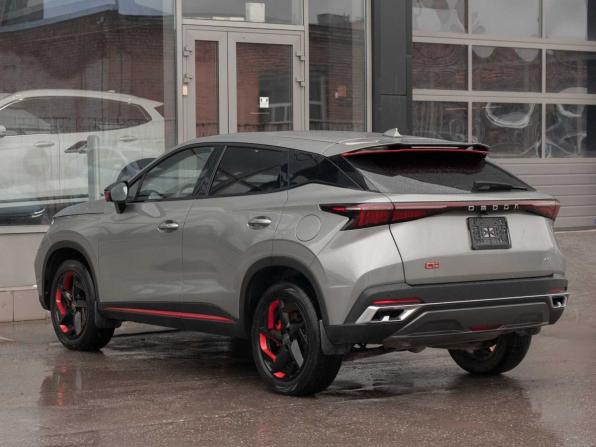 Omoda C5 I с пробегом 2023 года, цена 2 100 000 рублей, 40808 км, внедорожник, Автокод Объявления