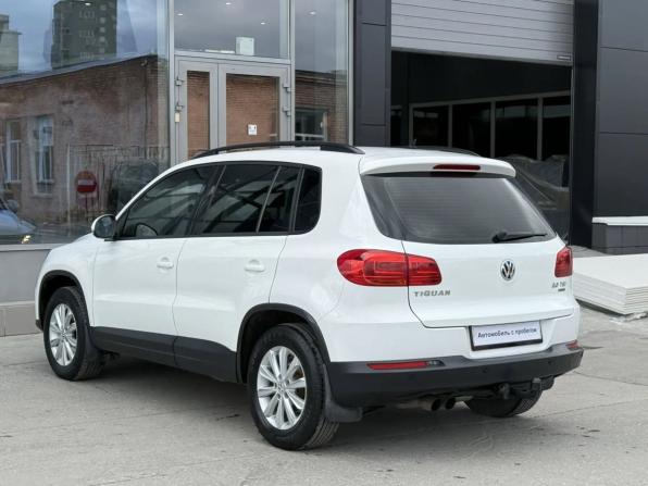 Volkswagen Tiguan I Рестайлинг с пробегом 2013 года, цена 1 450 000 рублей, 191824 км, внедорожник, Автокод Объявления