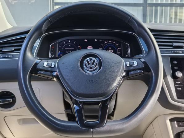 Volkswagen Tiguan II с пробегом 2019 года, цена 2 850 000 рублей, 64354 км, внедорожник, Автокод Объявления