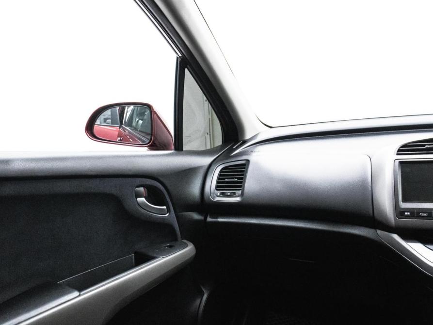 Honda Stream II Рестайлинг Красноярск  - изображение 13