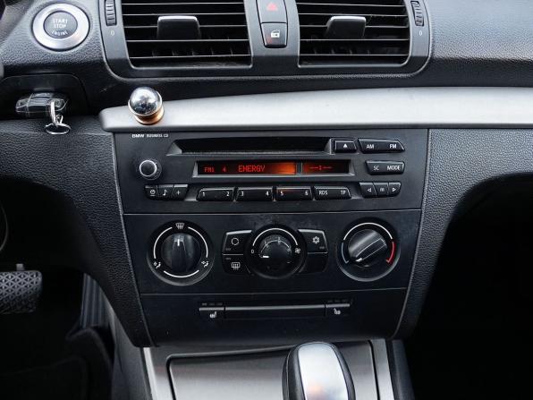 BMW 1 серии I (E81/E82/E87/E88) Рестайлинг с пробегом 2011 года, цена 889 000 рублей, 160000 км, хэтчбек, Автокод Объявления