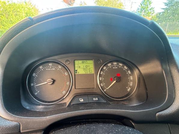 Skoda Fabia II Рестайлинг с пробегом 2012 года, цена 777 000 рублей, 98000 км, хэтчбек, Автокод Объявления