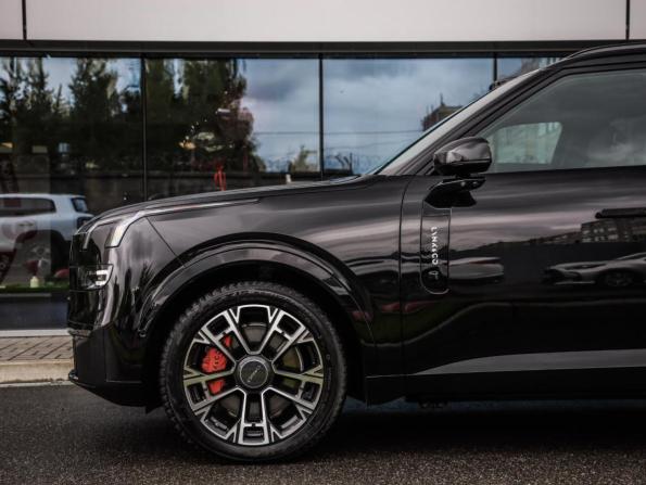 Lynk &amp; Co 900 с пробегом 2025 года, цена 7 499 000 рублей, 7202 км, внедорожник, Автокод Объявления