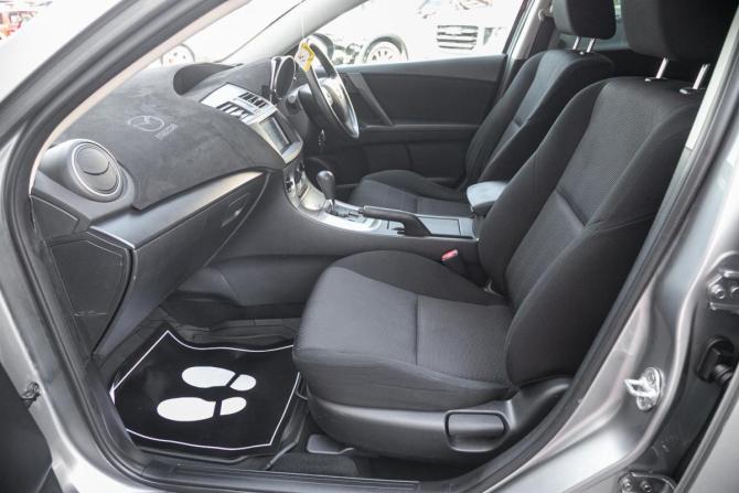 Mazda Axela II с пробегом 2009 года, цена 748 000 рублей, 166000 км, седан, Автокод Объявления