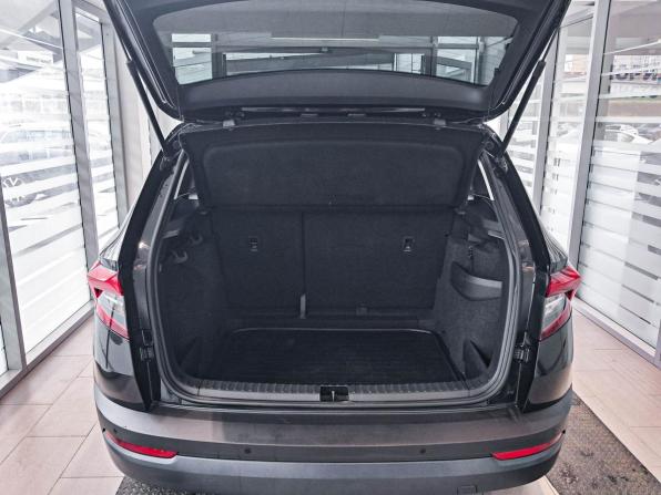 Skoda Karoq I с пробегом 2020 года, цена 2 332 000 рублей, 106453 км, внедорожник, Автокод Объявления