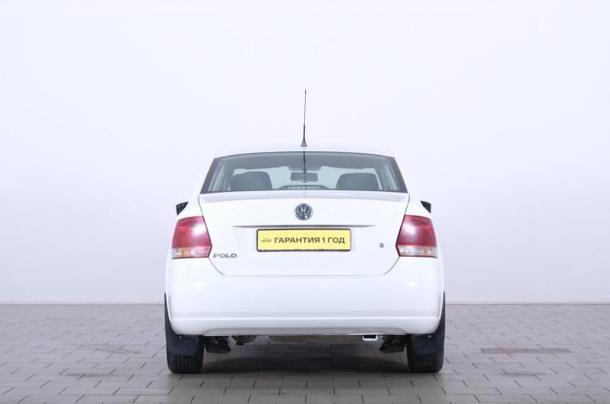 Volkswagen Polo V с пробегом 2011 года, цена 859 000 рублей, 106300 км, седан, Автокод Объявления