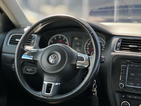 Volkswagen Jetta VI с пробегом 2014 года, цена 879 000 рублей, 114600 км, седан, Автокод Объявления