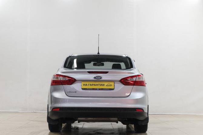 Ford Focus III с пробегом 2012 года, цена 1 069 000 рублей, 184000 км, седан, Автокод Объявления