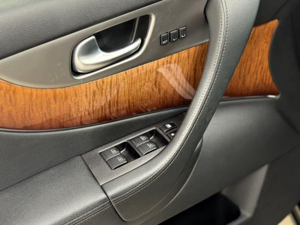 Infiniti QX70 с пробегом 2017 года, цена 2 850 000 рублей, 131541 км, внедорожник, Автокод Объявления
