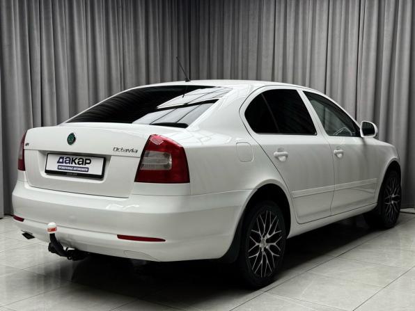 Skoda Octavia II (A5) Рестайлинг с пробегом 2012 года, цена 819 000 рублей, 209245 км, лифтбек, Автокод Объявления