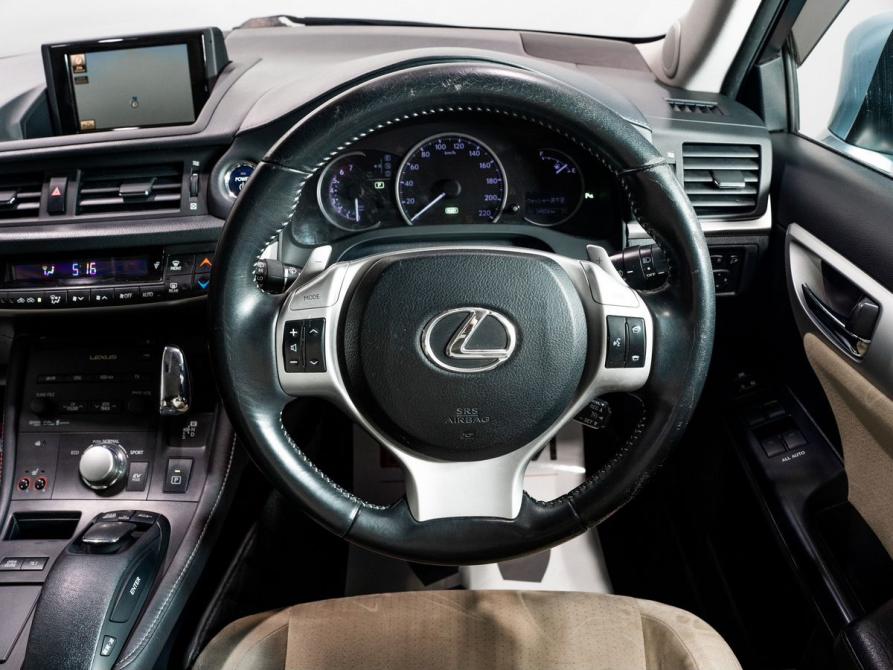 Lexus CT I Чита  - изображение 8