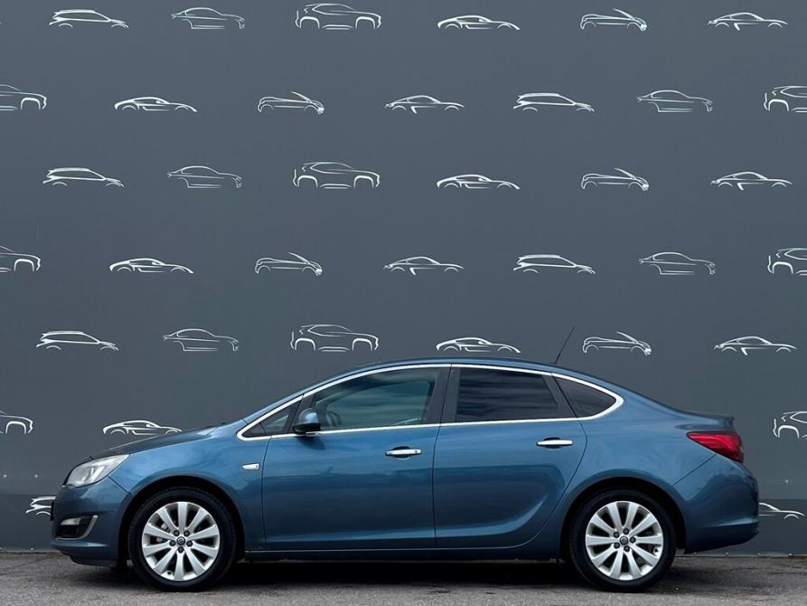 Opel Astra J Рестайлинг Санкт-Петербург  - изображение 11