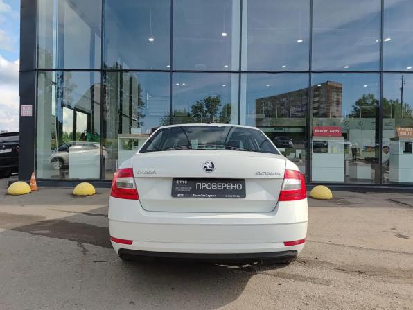 Skoda Octavia III (A7) Рестайлинг с пробегом 2018 года, цена 1 818 000 рублей, 105199 км, лифтбек, Автокод Объявления