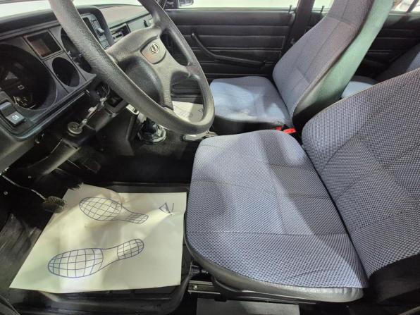 Lada (ВАЗ) 2105 с пробегом 2009 года, цена 585 000 рублей, 1272 км, седан, Автокод Объявления