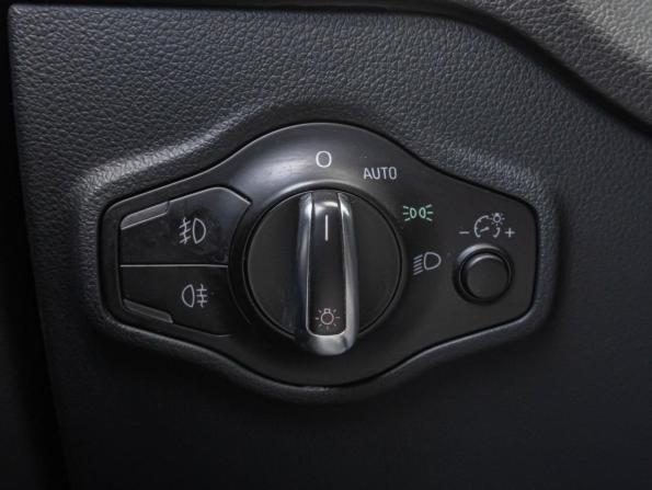 Audi Q5 I (8R) Рестайлинг с пробегом 2014 года, цена 1 985 000 рублей, 177803 км, внедорожник, Автокод Объявления