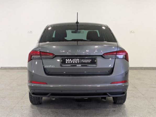 Skoda Rapid II с пробегом 2022 года, цена 1 799 000 рублей, 53946 км, лифтбек, Автокод Объявления
