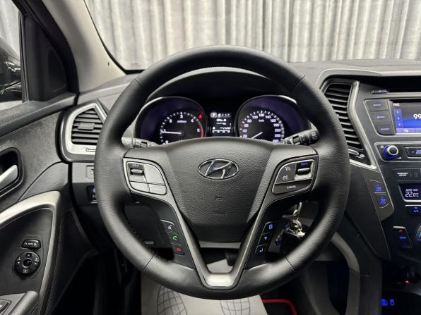Hyundai Santa Fe III Рестайлинг с пробегом 2017 года, цена 2 390 000 рублей, 109449 км, внедорожник, Автокод Объявления
