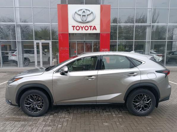 Lexus NX I с пробегом 2015 года, цена 3 150 000 рублей, 46000 км, внедорожник, Автокод Объявления