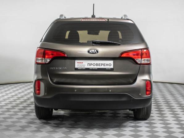 Kia Sorento II Рестайлинг с пробегом 2017 года, цена 1 470 000 рублей, 383965 км, внедорожник, Автокод Объявления