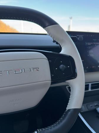 JETOUR DASHING I с пробегом 2025 года, цена 2 280 000 рублей, 8824 км, внедорожник, Автокод Объявления