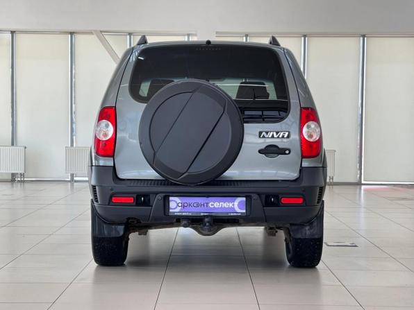 Chevrolet Niva I Рестайлинг с пробегом 2019 года, цена 830 000 рублей, 100095 км, внедорожник, Автокод Объявления