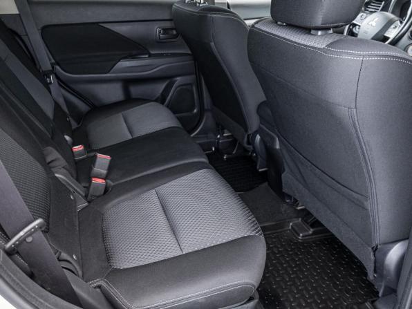 Mitsubishi Outlander III Рестайлинг 2 с пробегом 2016 года, цена 1 883 600 рублей, 145960 км, внедорожник, Автокод Объявления