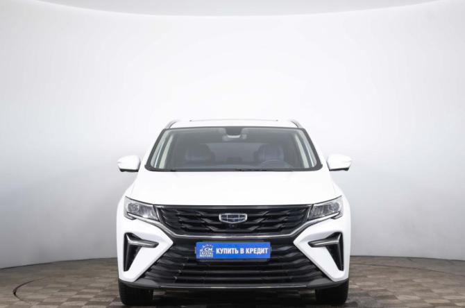 Geely Jiaji I Рестайлинг с пробегом 2024 года, цена 2 559 000 рублей, 52365 км, минивэн, Автокод Объявления