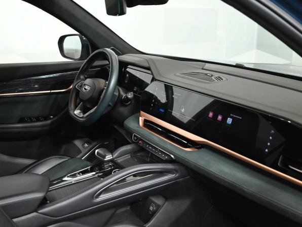 Geely Monjaro I с пробегом 2023 года, цена 3 100 000 рублей, 78999 км, внедорожник, Автокод Объявления