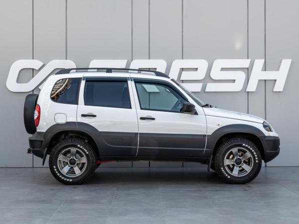 Chevrolet Niva I Рестайлинг с пробегом 2019 года, цена 815 000 рублей, 149087 км, внедорожник, Автокод Объявления