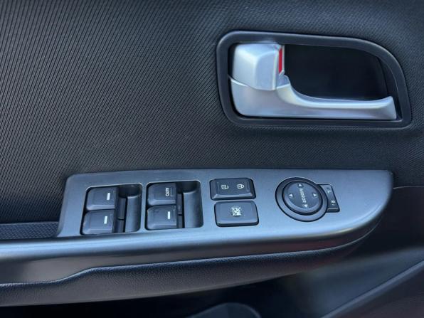 Kia Rio III Рестайлинг с пробегом 2015 года, цена 929 000 рублей, 115382 км, седан, Автокод Объявления