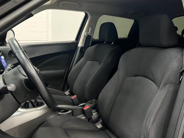 Nissan Juke I с пробегом 2012 года, цена 875 000 рублей, 146618 км, внедорожник, Автокод Объявления