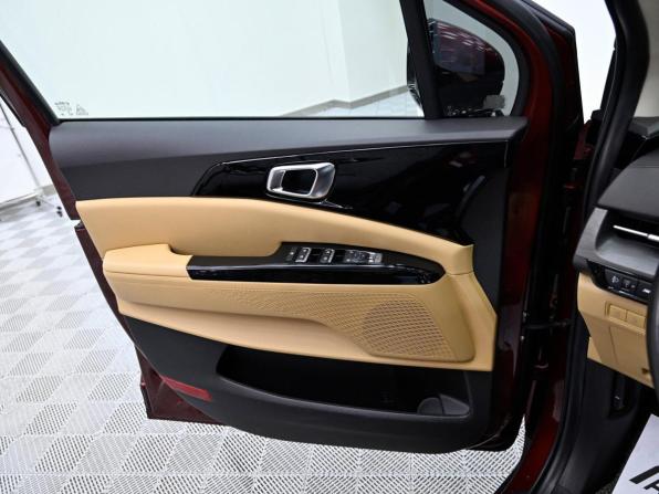Kia Carnival IV с пробегом 2021 года, цена 2 229 000 рублей, 54809 км, минивэн, Автокод Объявления