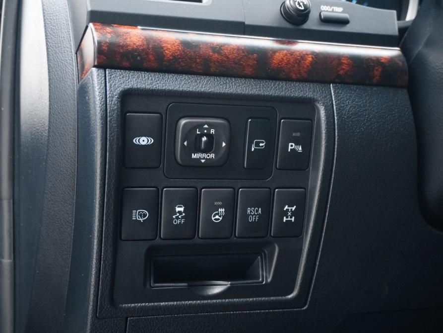 Toyota Land Cruiser 200 Series Рестайлинг 1 Ростов-на-Дону  - изображение 15