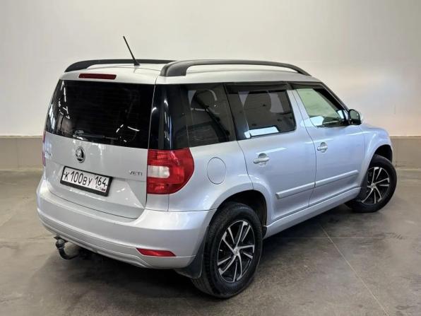 Skoda Yeti I Рестайлинг с пробегом 2015 года, цена 919 000 рублей, 214745 км, внедорожник, Автокод Объявления