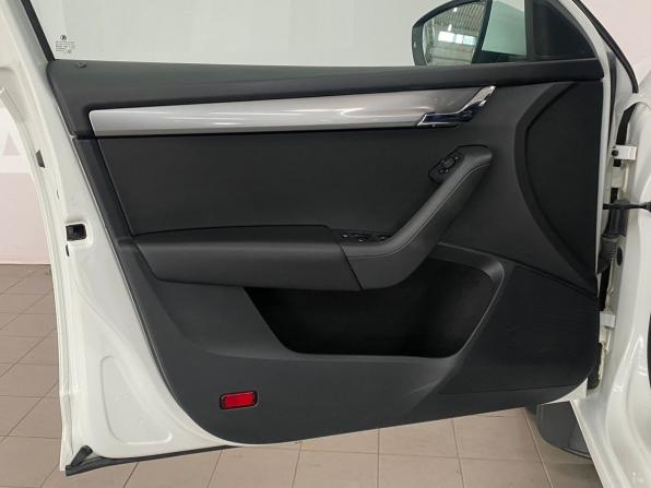Skoda Octavia III (A7) Рестайлинг с пробегом 2019 года, цена 1 642 000 рублей, 103573 км, лифтбек, Автокод Объявления