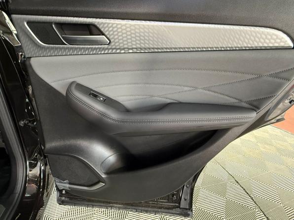 Haval F7x I Рестайлинг с пробегом 2024 года, цена 2 830 000 рублей, 6000 км, внедорожник, Автокод Объявления