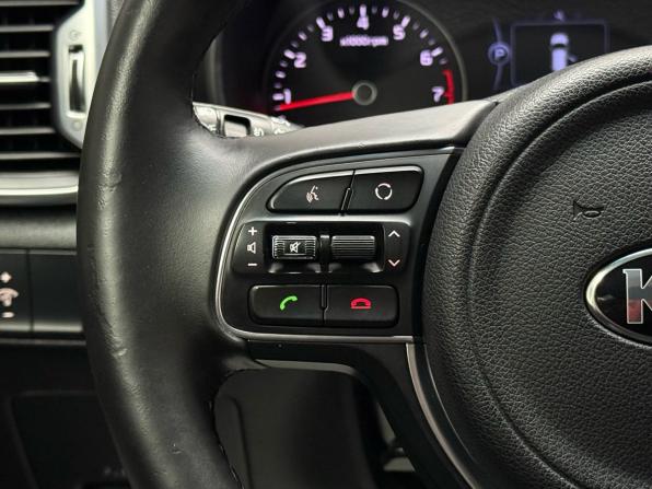Kia Sportage IV с пробегом 2017 года, цена 2 159 000 рублей, 102822 км, внедорожник, Автокод Объявления