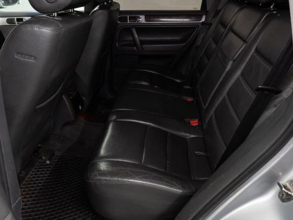 Volkswagen Touareg I Рестайлинг с пробегом 2008 года, цена 999 000 рублей, 272603 км, внедорожник, Автокод Объявления