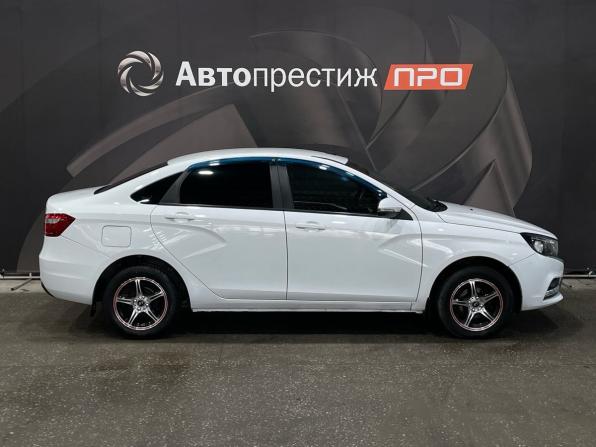 Lada (ВАЗ) Vesta I с пробегом 2017 года, цена 745 000 рублей, 97094 км, седан, Автокод Объявления