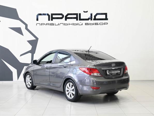 Hyundai Solaris I с пробегом 2011 года, цена 829 900 рублей, 220000 км, седан, Автокод Объявления