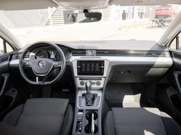 Volkswagen Passat B8 с пробегом 2019 года, цена 1 748 000 рублей, 167542 км, седан, Автокод Объявления
