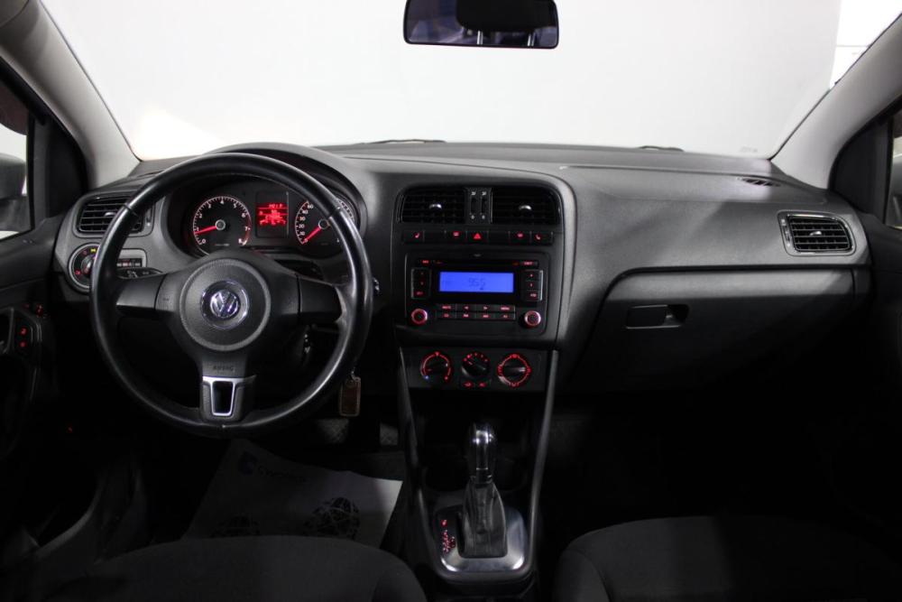 Volkswagen Polo V Санкт-Петербург  - изображение 12