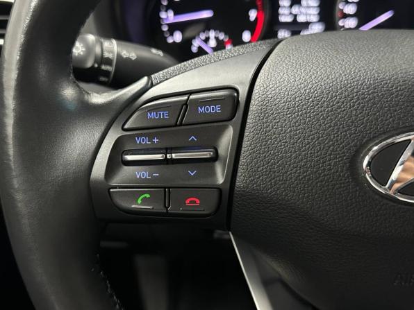Hyundai i30 III Рестайлинг с пробегом 2018 года, цена 1 736 000 рублей, 63020 км, хэтчбек, Автокод Объявления