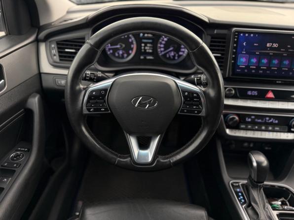 Hyundai Sonata VII (LF) Рестайлинг с пробегом 2017 года, цена 1 790 000 рублей, 125000 км, седан, Автокод Объявления