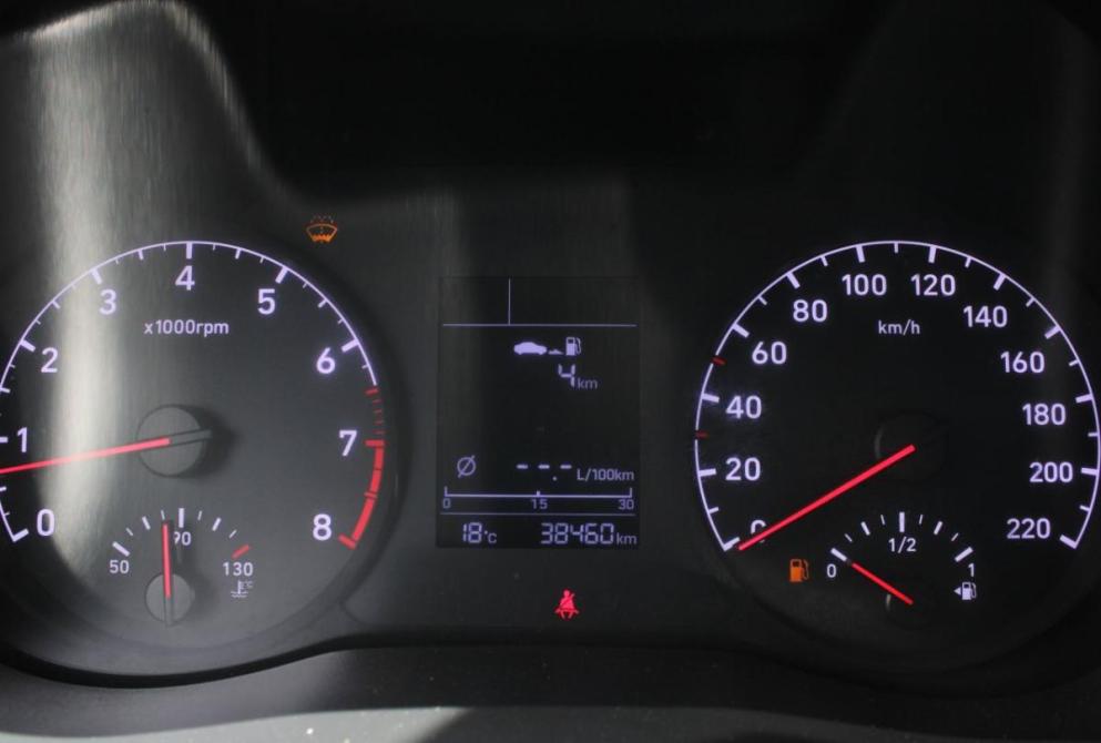 Hyundai Solaris II Саратов  - изображение 17