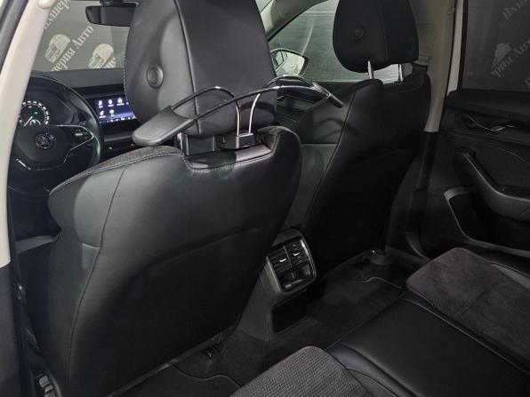 Skoda Octavia IV (A8) с пробегом 2021 года, цена 2 330 000 рублей, 63000 км, лифтбек, Автокод Объявления