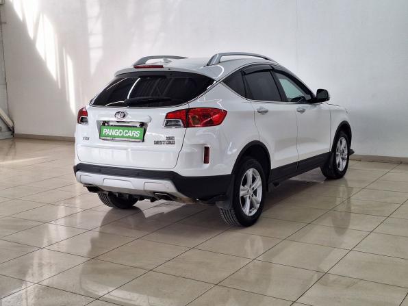 FAW Besturn X80 I Рестайлинг с пробегом 2018 года, цена 960 000 рублей, 67474 км, внедорожник, Автокод Объявления