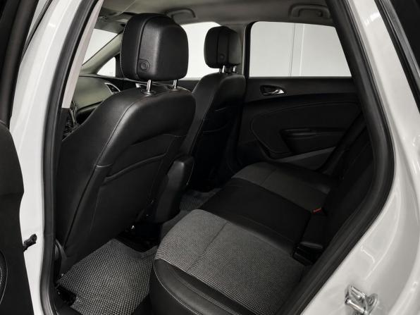 Opel Astra J с пробегом 2012 года, цена 809 000 рублей, 166675 км, хэтчбек, Автокод Объявления